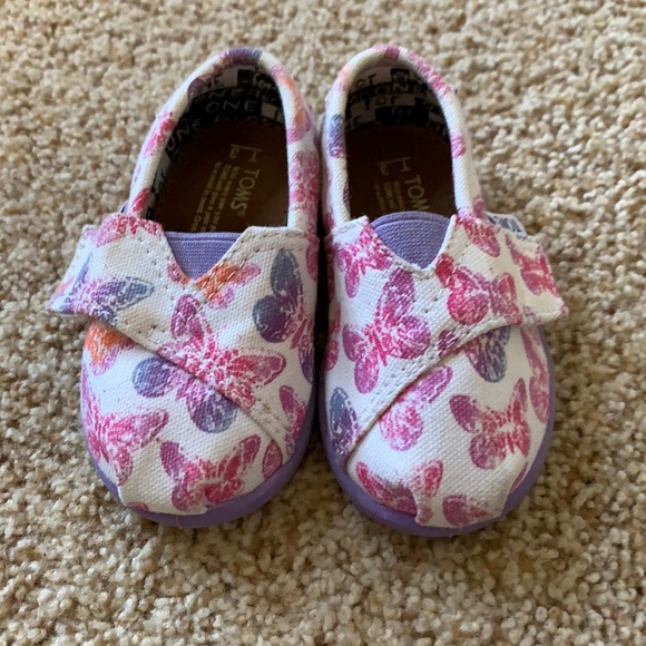TOMS, Butterfly pattern, Baby size 3 - Picture 1 of 1